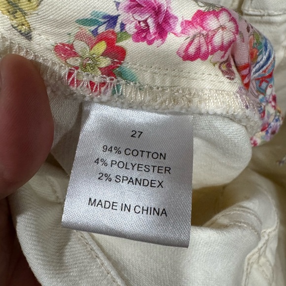 Jonny was DREAMER PATCHWORK CROPPED BOYFRIEND JEAN IN WHITE - Picture 13 of 14